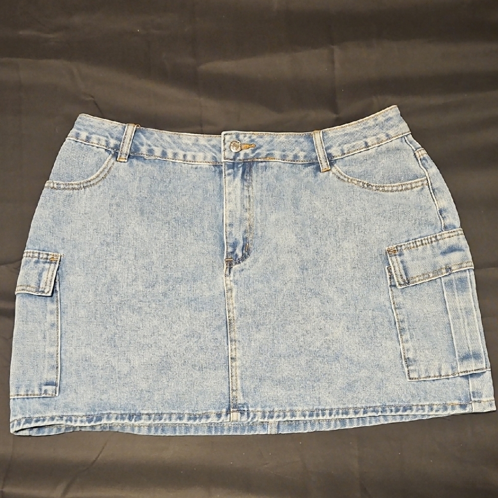SHEIN Light Blue Denim Skirt